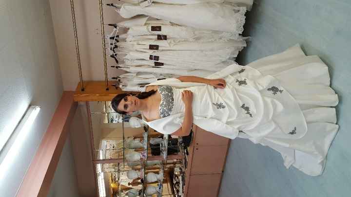 Comment sont vos robe - 1