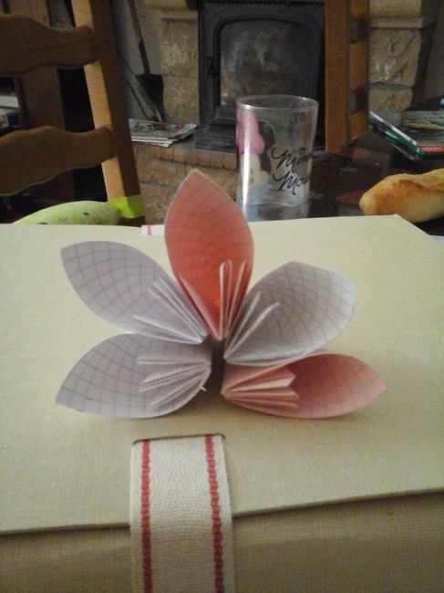 Fleur origami.
