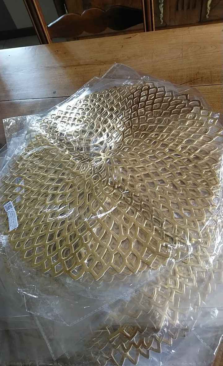 set de table doré