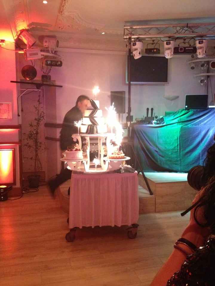 Mariage au manoir des cygnes salle du coudray montceaux - 9