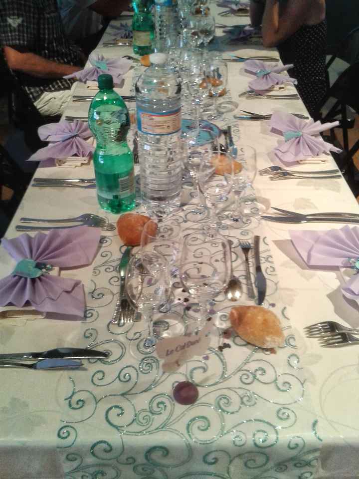 Décoration de l'une des tables des invités