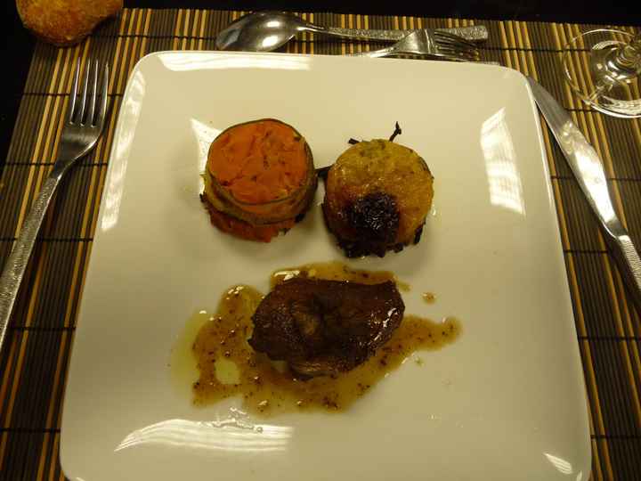 Plat : suprême de pigeonneau façon Rossini, aux morilles et légumes de saison