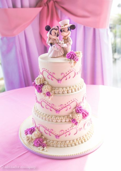 Inspirations Wedding cake Theme Disney 1