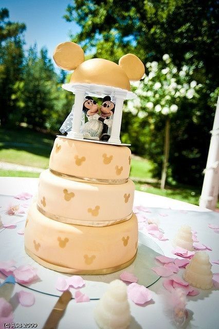Inspirations Wedding cake Theme Disney 9
