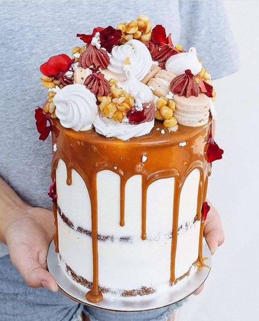 nude cake