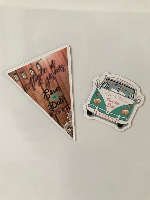 Mes 2 créations sur le frigo ^^