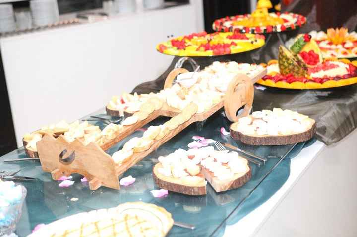 Quelque fotos de nos dessert et de la déco de l'eglise - 8