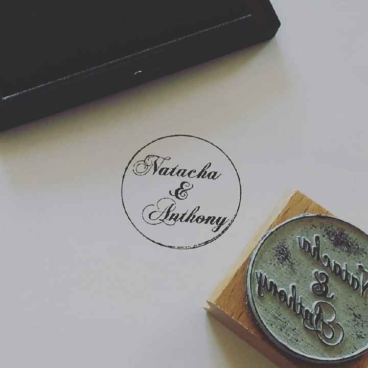 Tampon personnalisé reçu. - 1