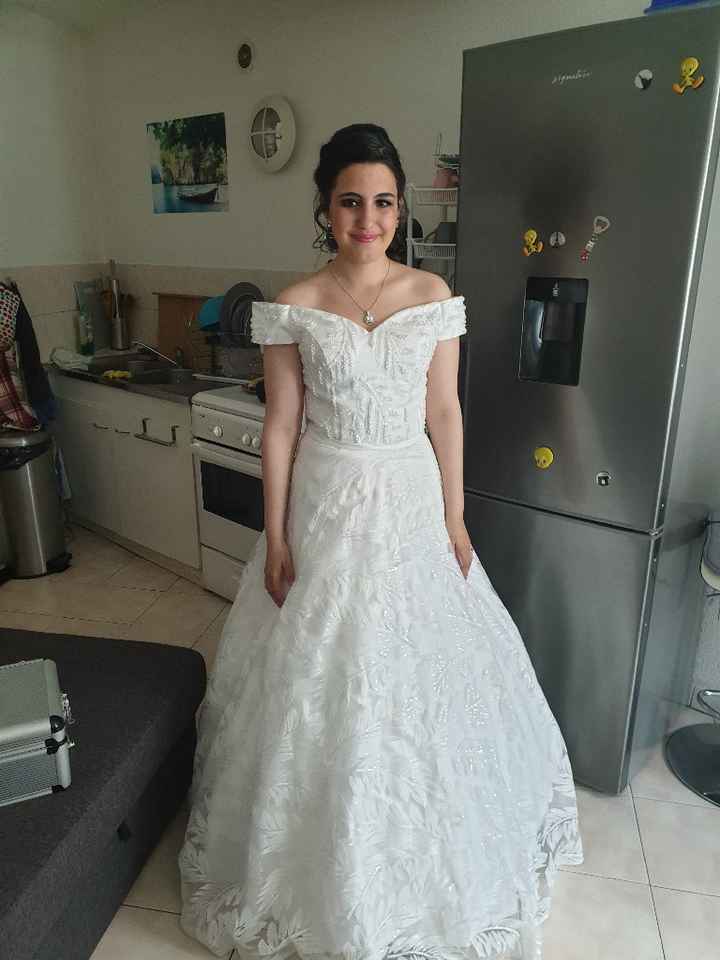 Ma robe, ma coiffeure et mon maquillage - 1
