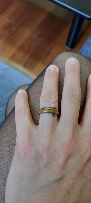 Ta bague de fiançailles sur le Pinterest de Mariages.net ça t'intéresse ? ❤️ 24