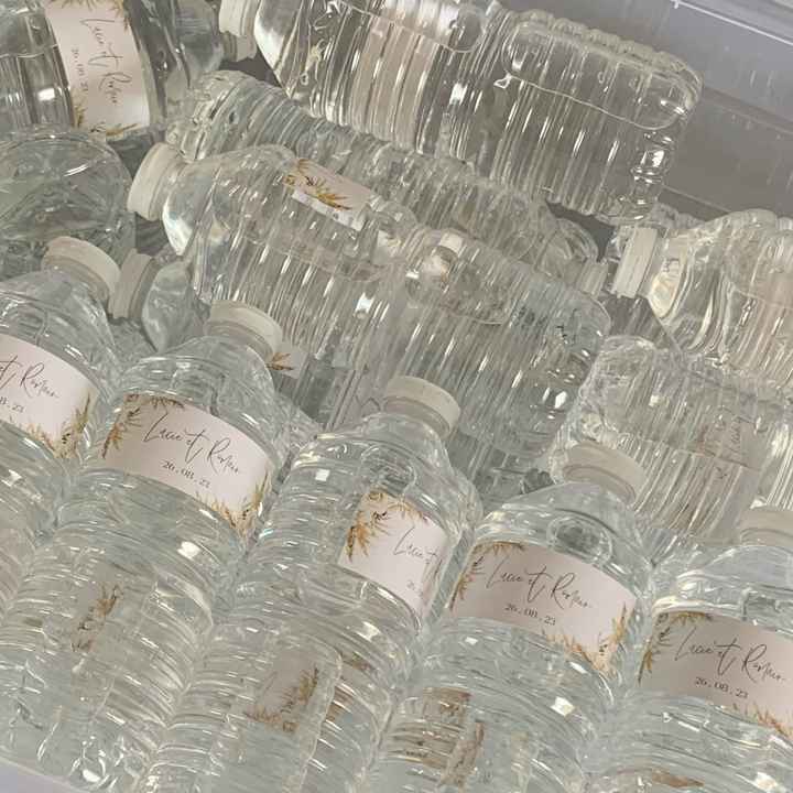 Bouteilles d’eau pour la sortie de cérémonies - 2