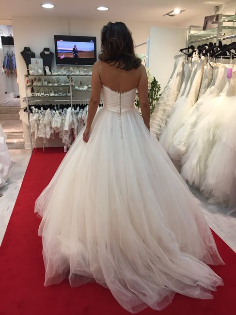 Je suis mahmonir et ceci est ma carte de mariage - 1