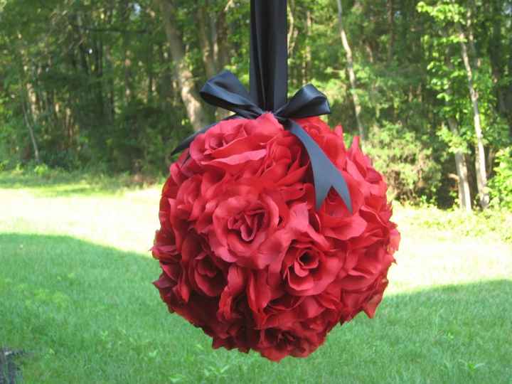 Bouquet de mariée rouge en boule