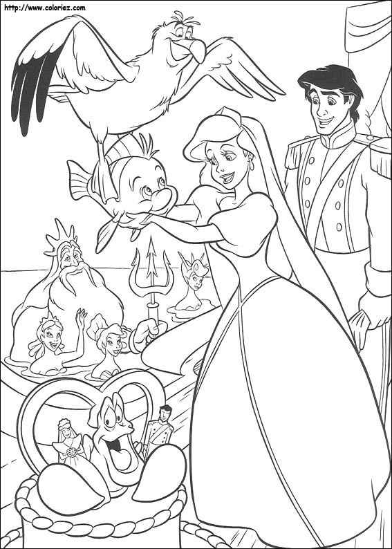 La petite sirène, son prince, son père le Roi Triton, l'oiseau,Polochon le poisson, et Sébastien le 