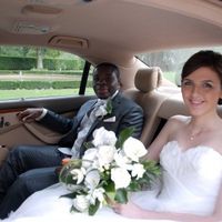 mariés voiture