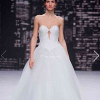 Choisis la robe de tes rêves sur notre catalogue 👰 - 1