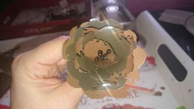 Boutonnières et accessoires - 4