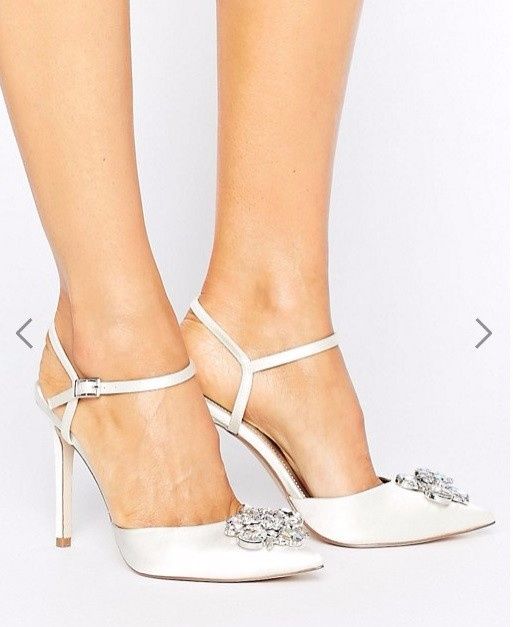 Nouvelle paire de chaussure