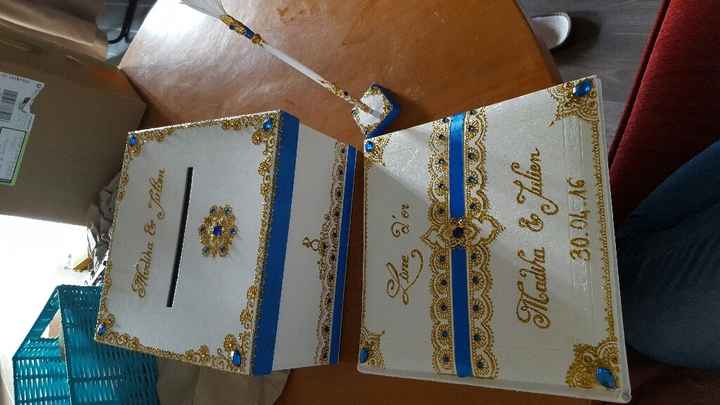 Urne et livre d'or - 1