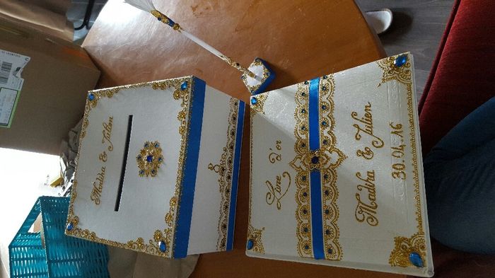 Urne et livre d'or - 1