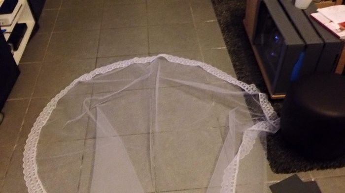 Une jarretière et un voile fait par mes soins - 2