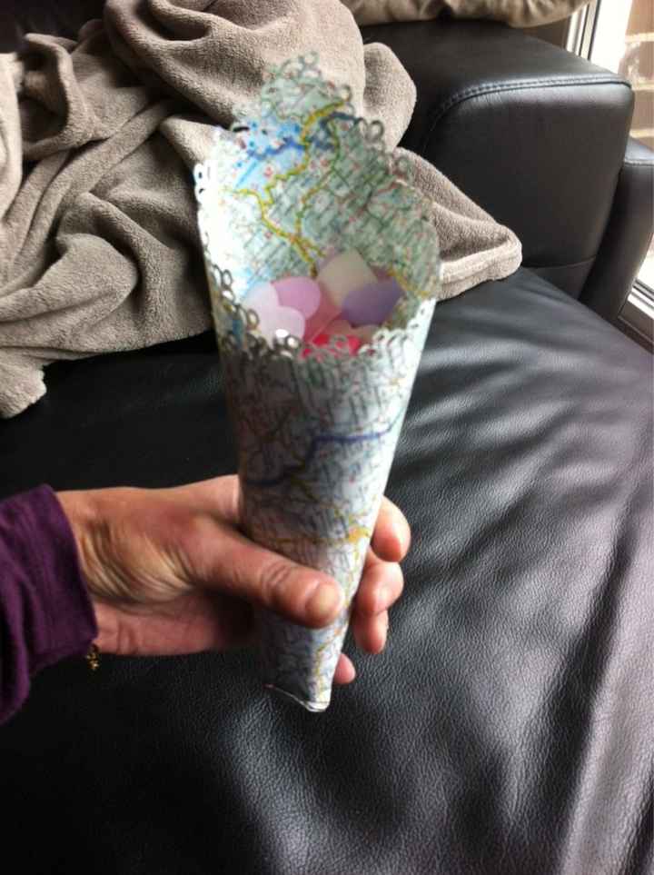 Cônes à confetti - 1