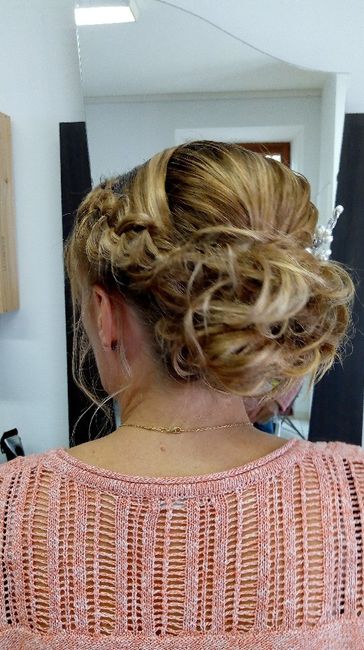 Mon essai coiffure deuxième - 3