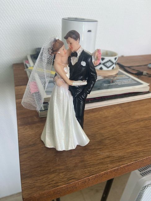 Peinture personnalisation figurines pièce montée 👪🍰👩‍👧 8
