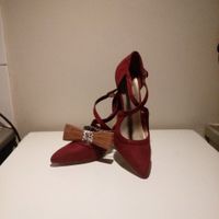 Chaussures foncées pour robe ivoire? - 1