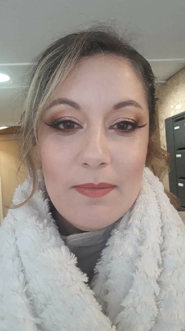 Essai maquillage et coiffure vous en pensez quoi les filles? 2