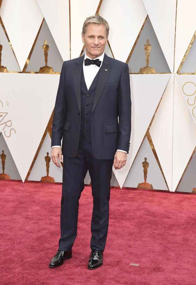 11) Viggo Mortensen de Dior