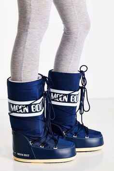 A : des boots
