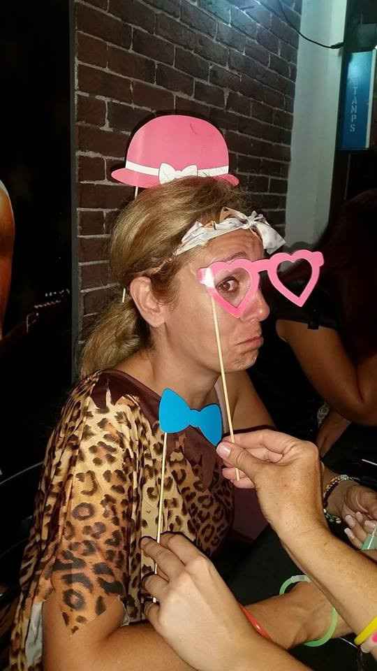 pas bouger on m'a ordonné