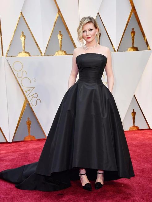 5) Kirsten Dunst de la Maison Dior 