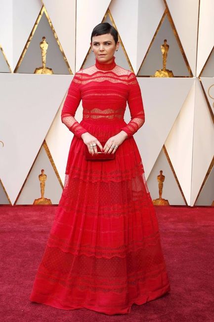 7) Ginnifer Goodwin de Zuhair Murad