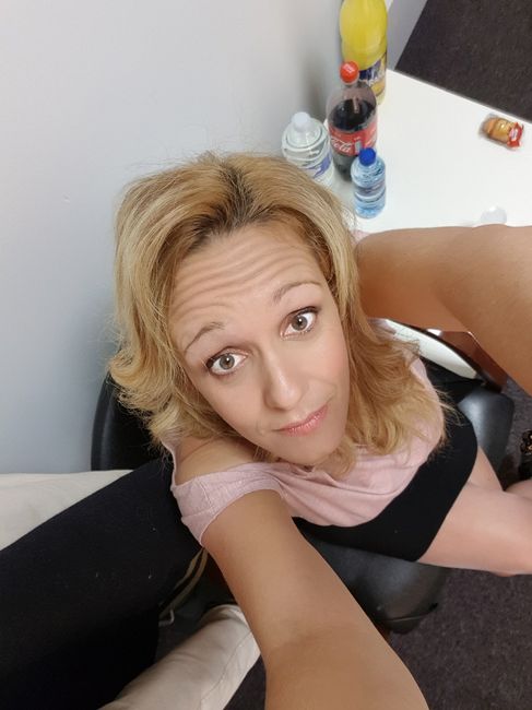 Apres le passage au maquillage
