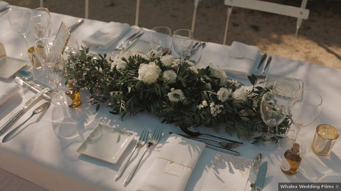 Des fleurs blanches ou colorées pour tes tables ? 🌸🌿 1
