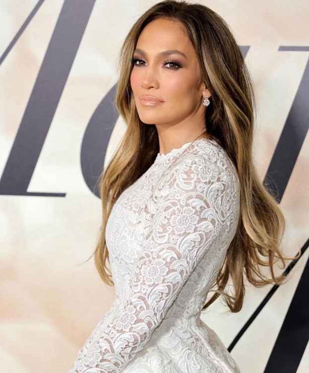 Les mariages intimistes de Britney Spears et de Jennifer Lopez 💍 - 3