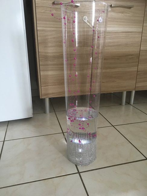Vases .. - 2
