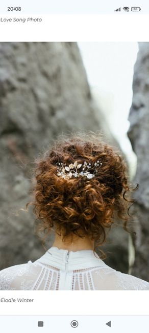 Coiffeur mariage cheveux frisés 10