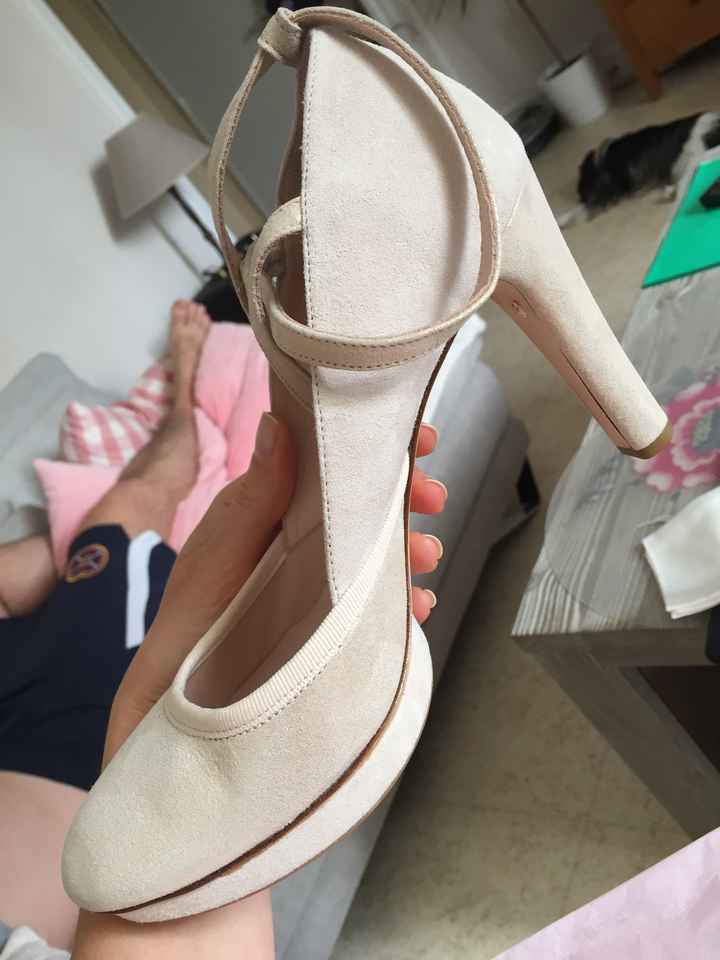  montrez moi vos chaussures ! - 1