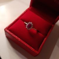 Ta bague de fiançailles sur le Pinterest de Mariages.net ça t'intéresse ? ❤️ - 1