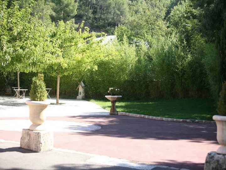 Mon mariage sera ____ (Donnez trois détails) - 2