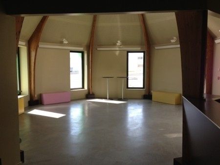 SALLE A SIERENTZ