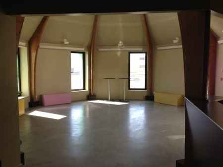SALLE A SIERENTZ