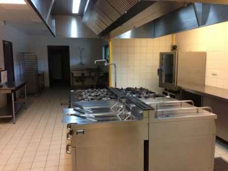 SALLE A SIERENTZ