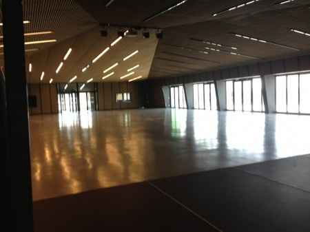 SALLE A SIERENTZ