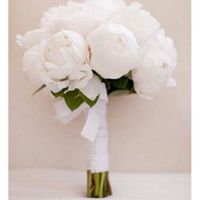 Composition avec des pivoines. - 2