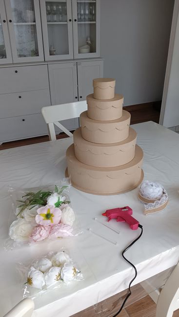 diy urne wedding cake - 1