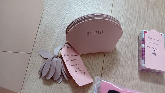 Mes petites boxs surprises témouines & demoiselles d'honneur 🎀 4